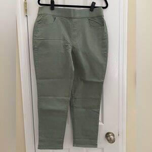 Mid-rise crop length green pants -Size 12